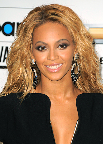 photos coiffure Beyonce  43 blond or 2011