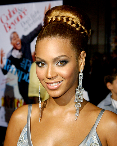 photos coiffure beyonce 32 coiffe haute fighting temptations 2004