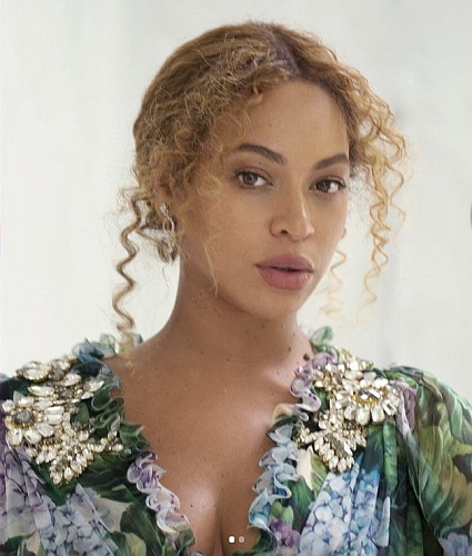 photos coiffure beyonce coupe decoifee