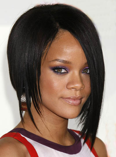 photos coiffure rihanna coupe carree degrade