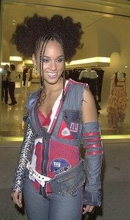 photos coiffure alicia keys coupe afro