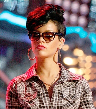 photos coiffure rihanna cheveux crete