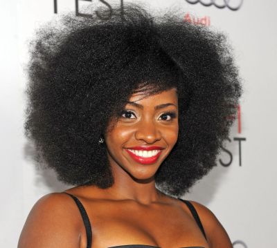 photos coiffure TEYONAH PARRIS coupe afro ronde