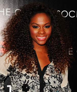 photos coiffure tika sumpter cheveux auburn
